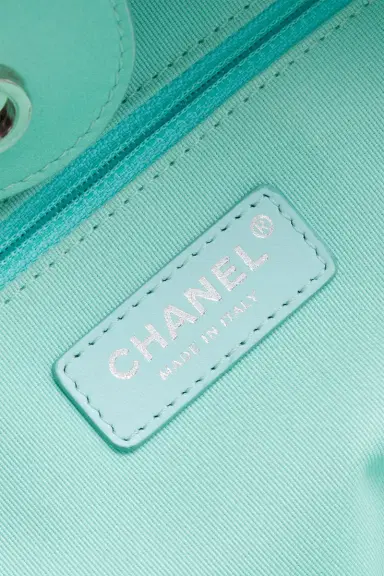 Chanel Chanel Deauville MM Tote Bag | Thumbnail 5 Chanel Chanel Deauville MM Tote Bag | Thumbnail 5