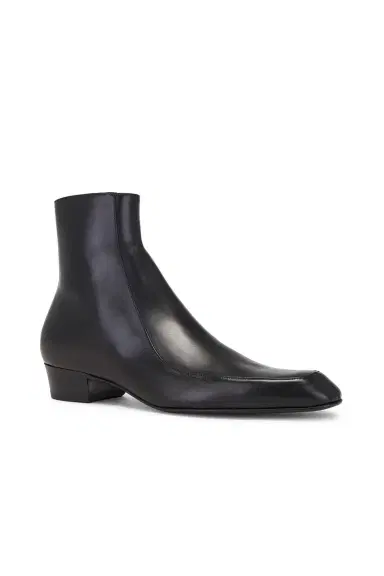 Saint Laurent Augustin 30 Zipped Booties | Thumbnail 2 Saint Laurent Augustin 30 Zipped Booties | Thumbnail 2