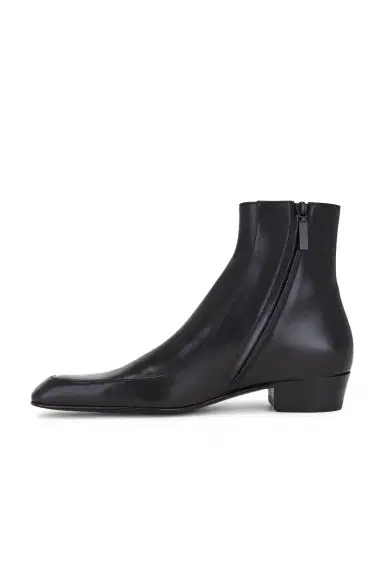 Saint Laurent Augustin 30 Zipped Booties | Thumbnail 5 Saint Laurent Augustin 30 Zipped Booties | Thumbnail 5