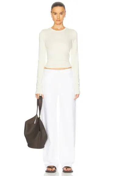 ÉTERNE Fitted Crewneck Long Sleeve T-Shirt | Thumbnail 4