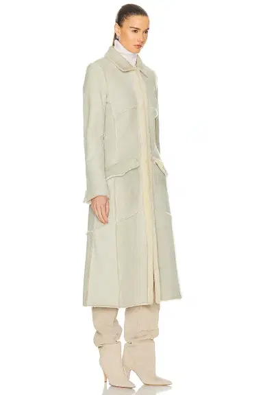 Chanel Chanel Vintage Shearling Coat | Thumbnail 3 Chanel Chanel Vintage Shearling Coat | Thumbnail 3