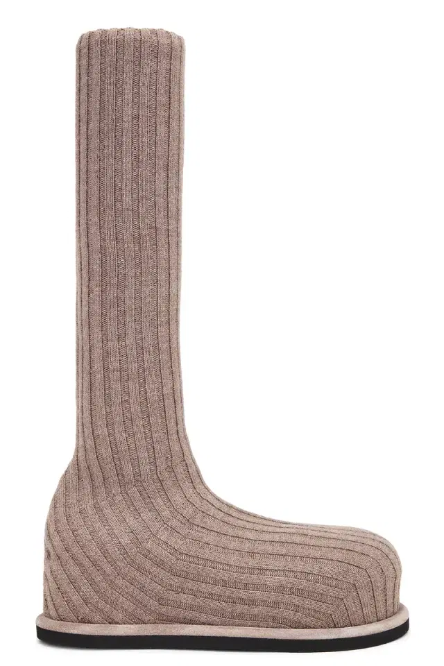 AMINA MUADDI Veneda Stretch Fuzzy Knit Boot In Taupe
