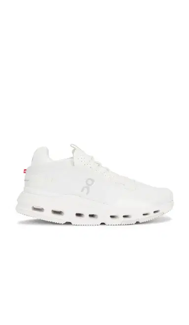 ON Cloudnova 2 Sneaker | Thumbnail 1 ON Cloudnova 2 Sneaker | Thumbnail 1