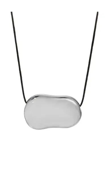 Heaven Mayhem Julia Necklace | Thumbnail 2