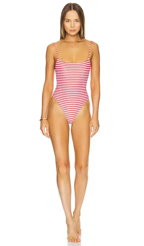 L'Academie Cherie One Piece