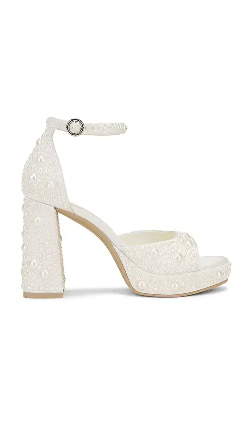 Dolce Vita Pandro Pearl Heel