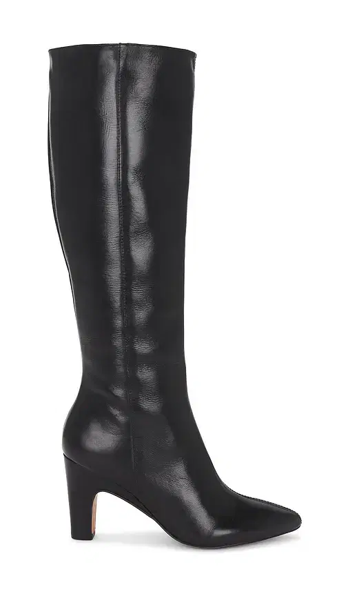 Nelas Boot