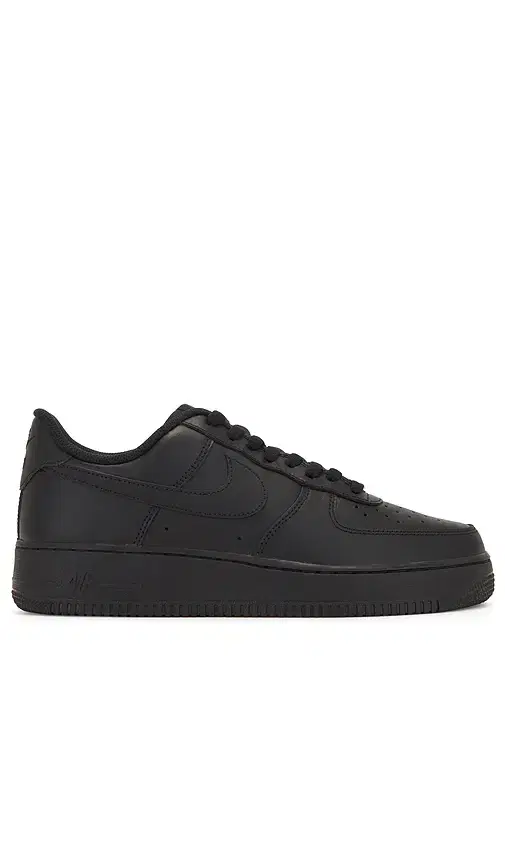 Nike Air Force 1 '07