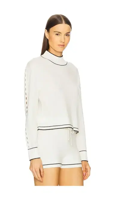 GIGI C Jacqueline Pullover | Thumbnail 2