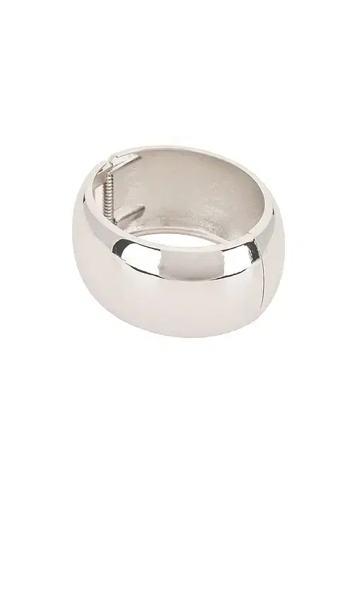8 Other Reasons Cleo Cuff