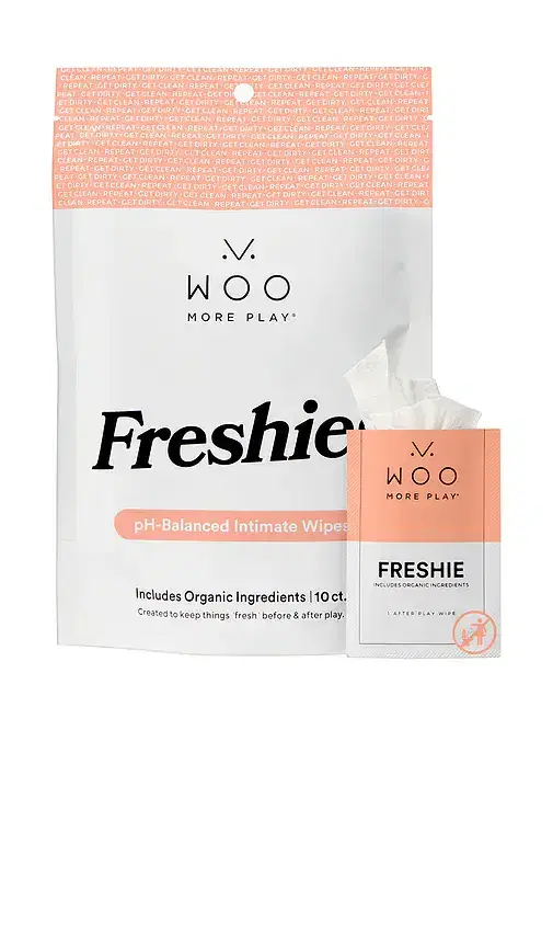 Woo More Play Freshies Feminine Wipes 10 ct