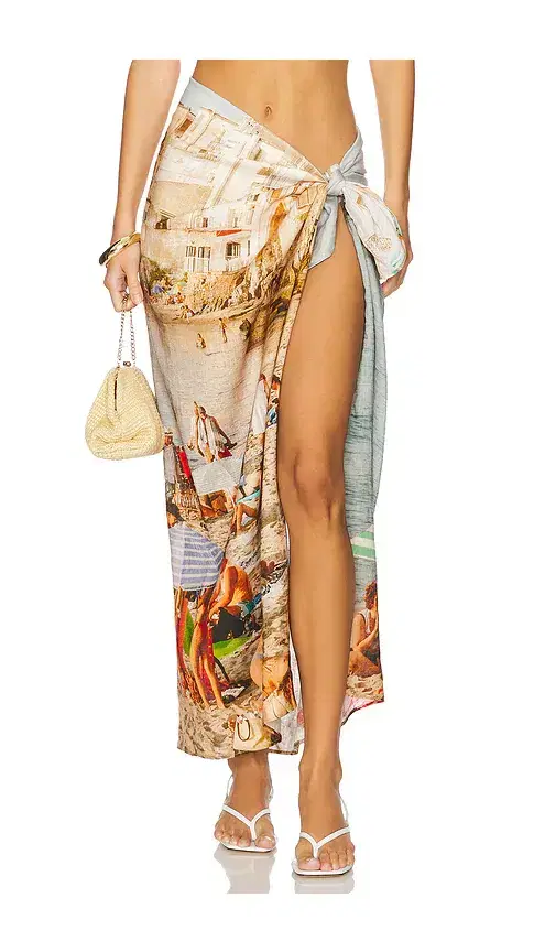 Faye Sarong