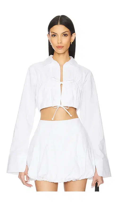 Valerie Top