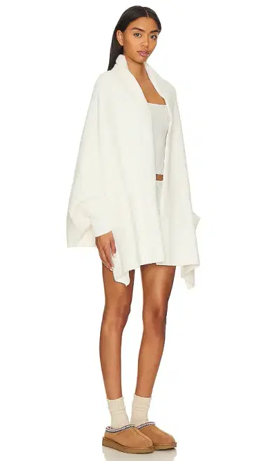 Barefoot Dreams CozyChic Blanket Wrap | Thumbnail 2