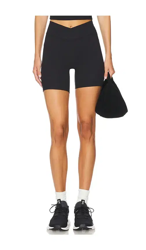 The V Short