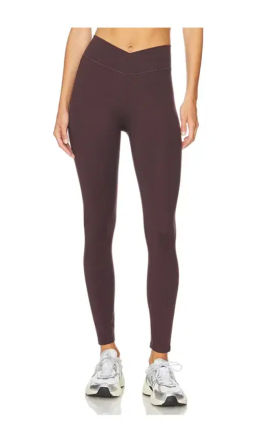 The V Legging