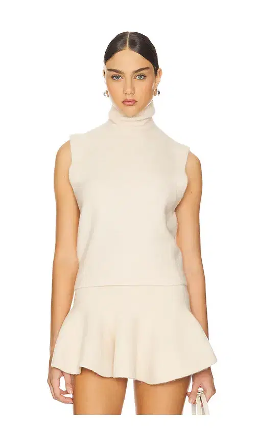 Mapache Mock Neck Vest