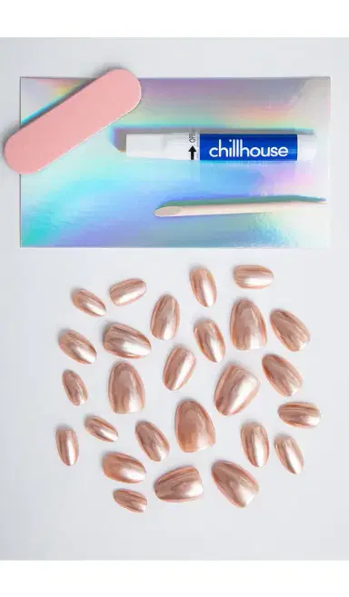 Chillhouse Raise A Glass Short Round Chill Tips Press-on Nails | Thumbnail 2