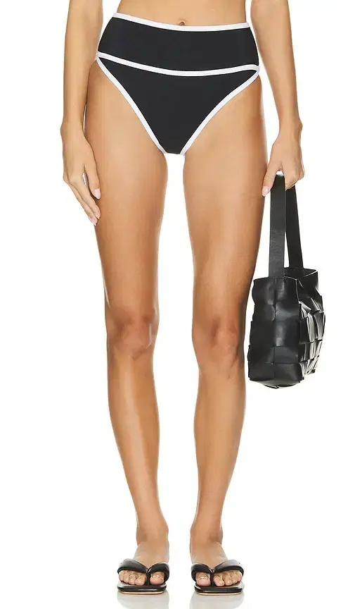 BEACH RIOT Carlotta Bottom