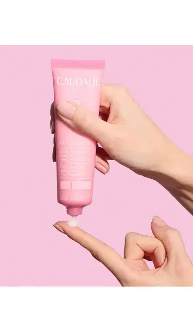 CAUDALIE VinoHydra Gel Moisturizer | Thumbnail 2 CAUDALIE VinoHydra Gel Moisturizer | Thumbnail 2