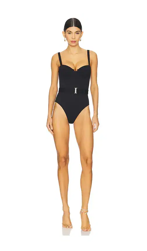 DEVON WINDSOR x REVOLVE Freya Full Piece