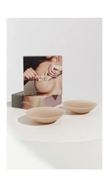 NOOD No-show Reusable Round Nipple Covers 3 Inch | Thumbnail 2 NOOD No-show Reusable Round Nipple Covers 3 Inch | Thumbnail 2