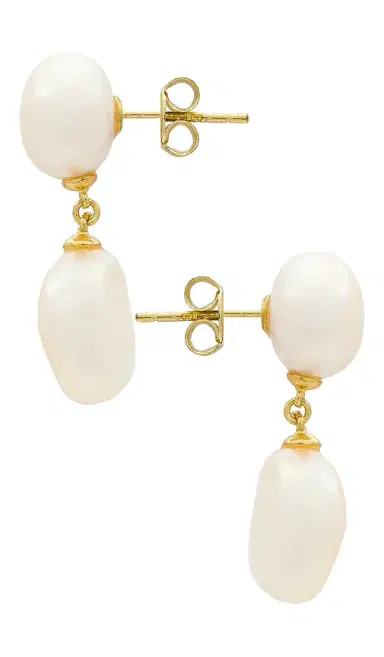 SHASHI Pearl Drop Earring | Thumbnail 2