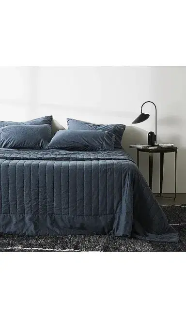 Ettitude King/Cal King Linen+ Coverlet | Thumbnail 2 Ettitude King/Cal King Linen+ Coverlet | Thumbnail 2