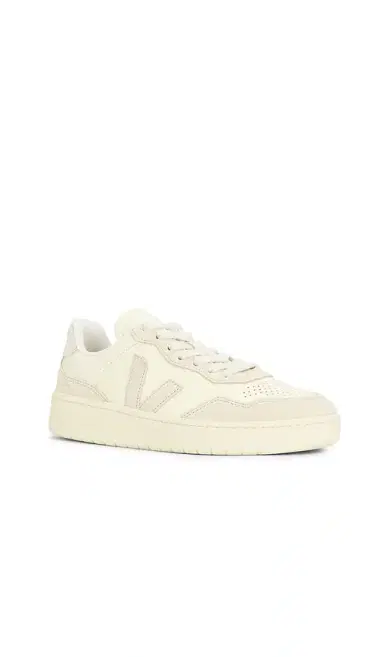 Veja V-90 Sneaker | Thumbnail 2 Veja V-90 Sneaker | Thumbnail 2