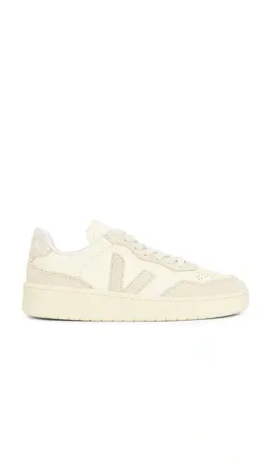 Veja V-90 Sneaker | Thumbnail 1 Veja V-90 Sneaker | Thumbnail 1