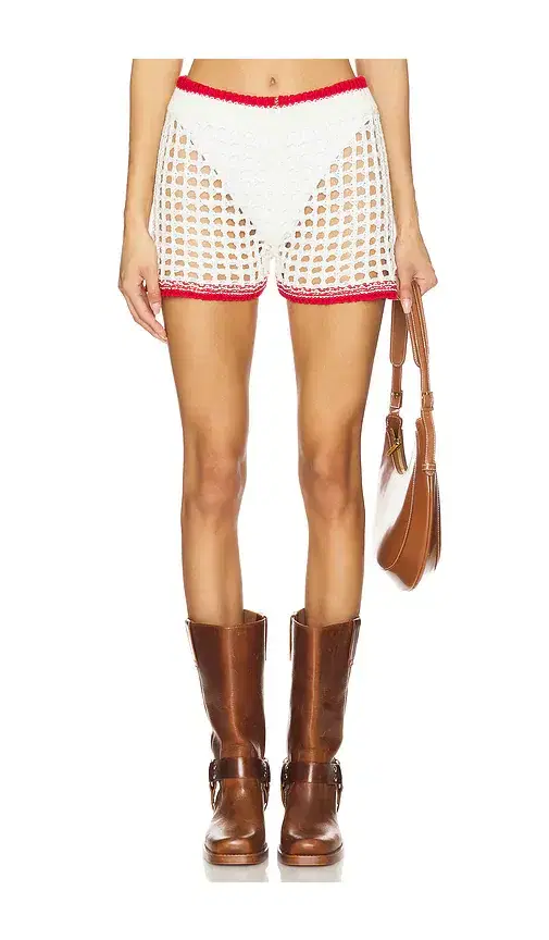 superdown Bronwin Short