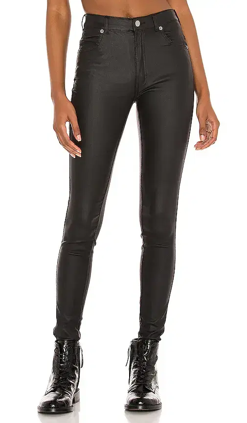 Lexy Skinny