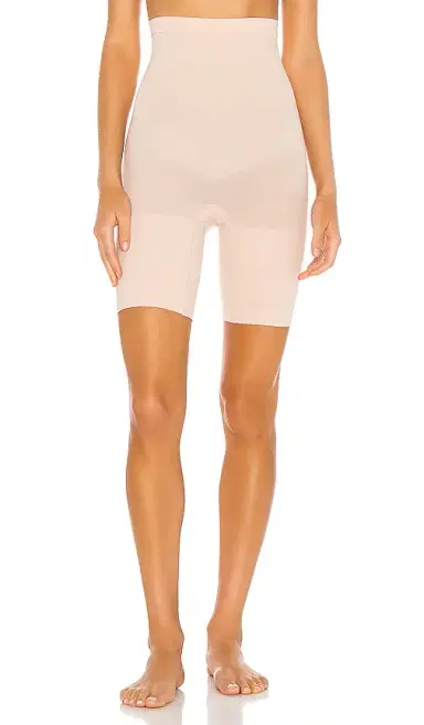 SPANX SPANXsculpt⢠Seamless Power High-Waisted Mid-Thigh Short | Thumbnail 1 SPANX SPANXsculpt⢠Seamless Power High-Waisted Mid-Thigh Short | Thumbnail 1