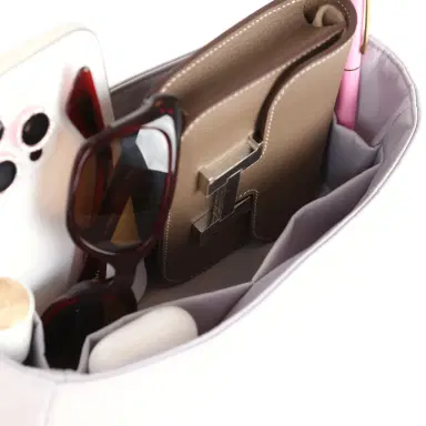 Madison Avenue Couture Kelly Organizer - Test | Thumbnail 3
