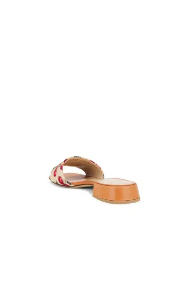 Valentino Garavani V Logo Signature Slide | Thumbnail 3