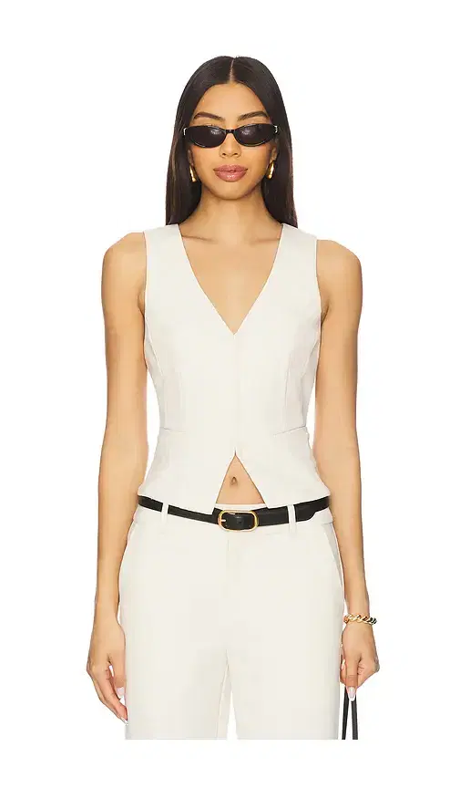 NIA Jordan Vest