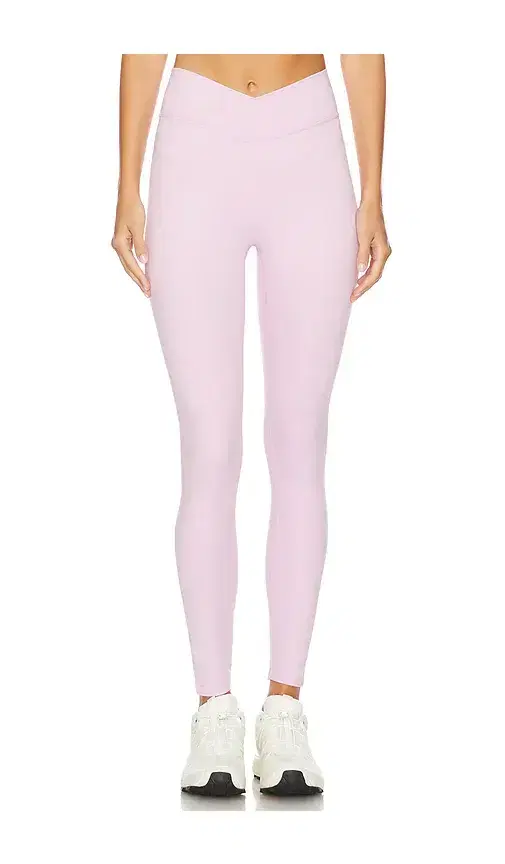 437 The V Legging