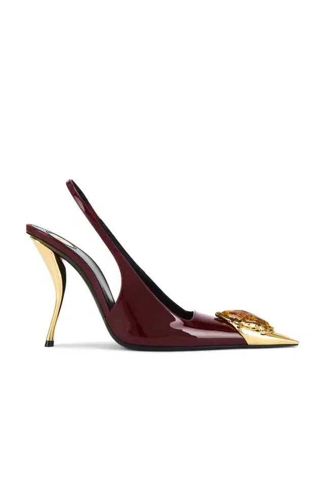 Saint Laurent Loulou Pump