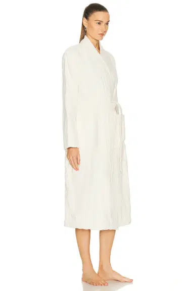 BAINA Bath Robe | Thumbnail 2