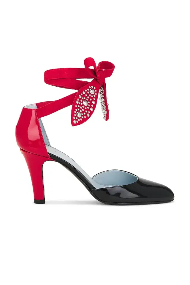 Valentino Garavani Foliefoliage Ankle Strap Pump