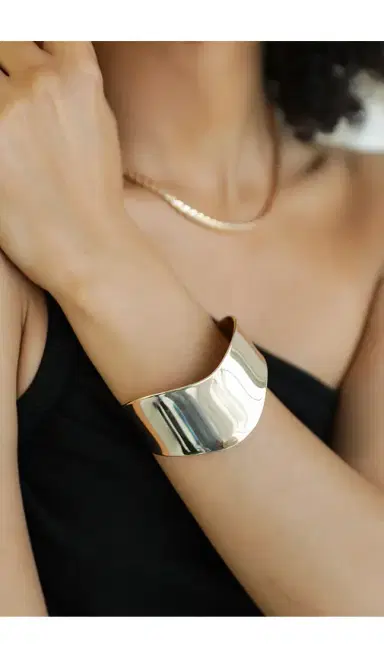 Ettika Smooth Cuff Bracelet | Thumbnail 2