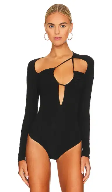 superdown Aranza Ruched Bodysuit | Thumbnail 2 superdown Aranza Ruched Bodysuit | Thumbnail 2