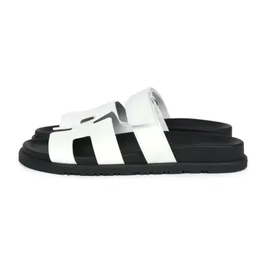 HERMÈS Hermes Chypre Sandals White Calfskin Palladium Hardware 38 EU | Thumbnail 5