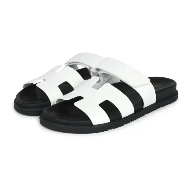 HERMÈS Hermes Chypre Sandals White Calfskin Palladium Hardware 38 EU | Thumbnail 1
