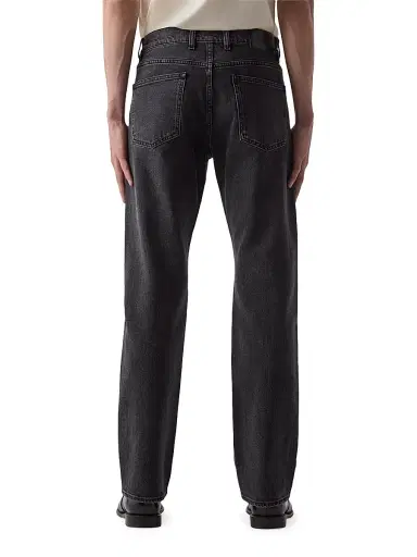BLK DNM Men's Washed-Denim Mid-Rise Straight-Leg Jeans | Thumbnail 3 BLK DNM Men's Washed-Denim Mid-Rise Straight-Leg Jeans | Thumbnail 3