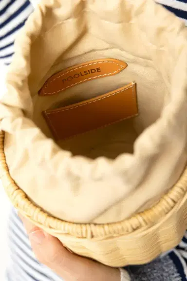 POOLSIDE The Island Bucket Bag | Thumbnail 5