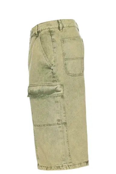 AMI PARIS Wide Fit Cargo Bermuda | Thumbnail 3