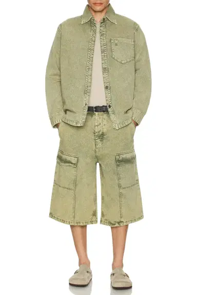 AMI PARIS Wide Fit Cargo Bermuda | Thumbnail 5