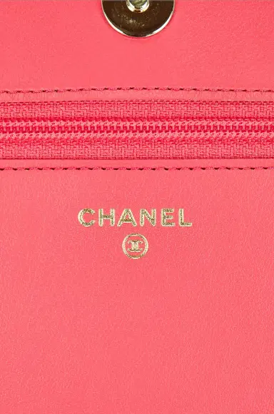 Chanel Chanel Caviar Vintage Mademoiselle Wallet on Chain | Thumbnail 6 Chanel Chanel Caviar Vintage Mademoiselle Wallet on Chain | Thumbnail 6