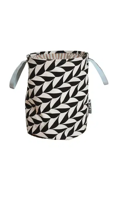 Dusen Dusen Scallop Canvas Laundry Hamper | Thumbnail 1